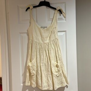 White Linen Dress Size S What Goes Around Comes Around